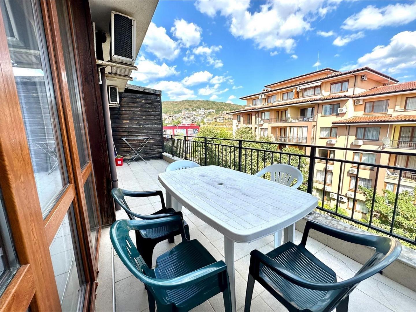 Menada Luxor Apartments Sveti Vlas Habitación foto