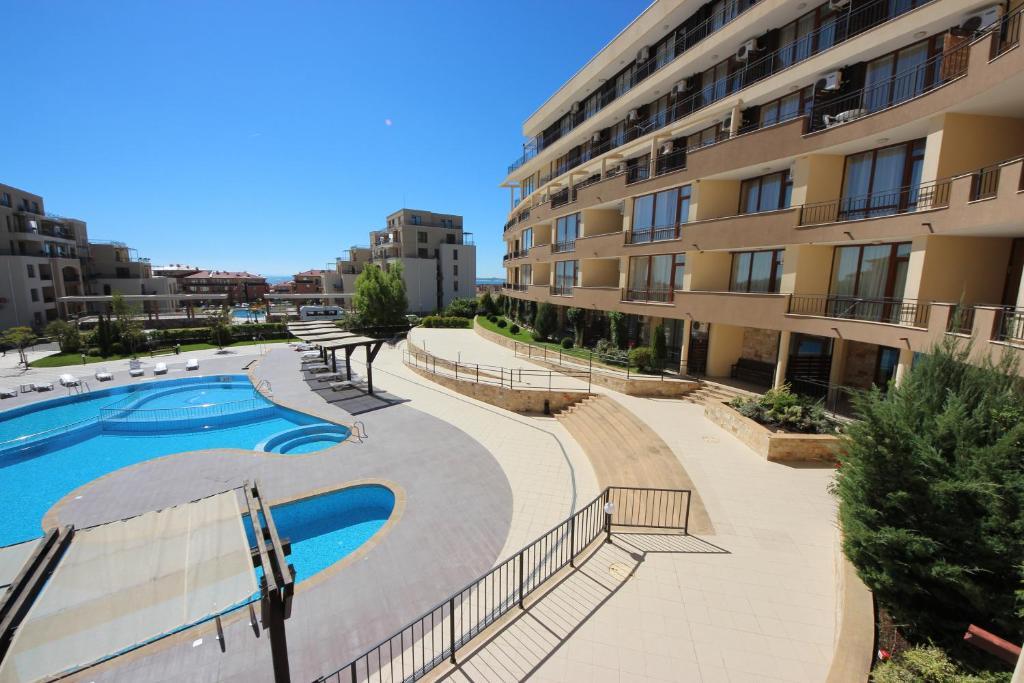 Menada Luxor Apartments Sveti Vlas Exterior foto
