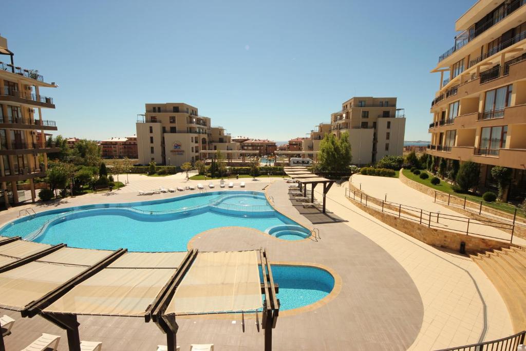 Menada Luxor Apartments Sveti Vlas Exterior foto